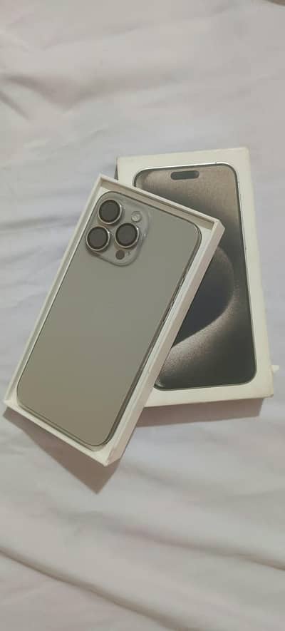 Apple iPhone 15 Pro Max