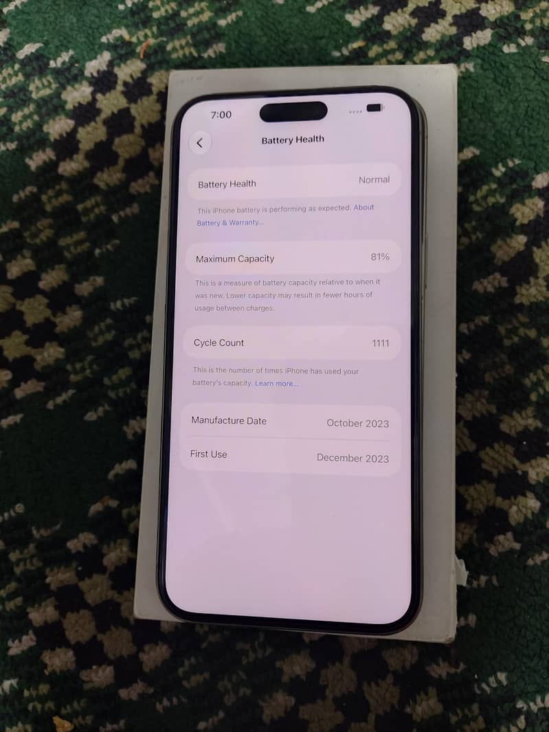Apple iPhone 15 Pro Max 2