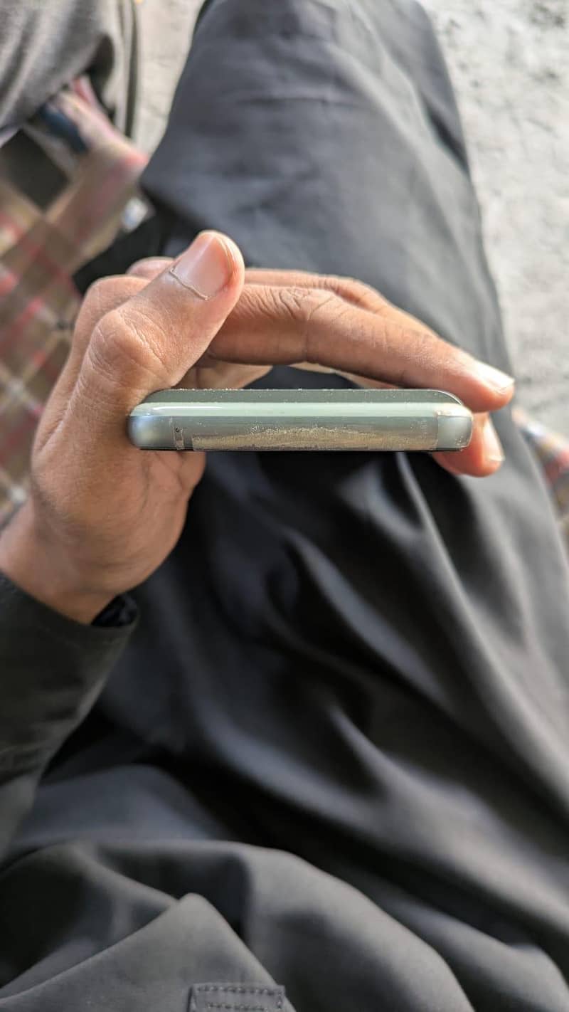 Google Pixel 8 3