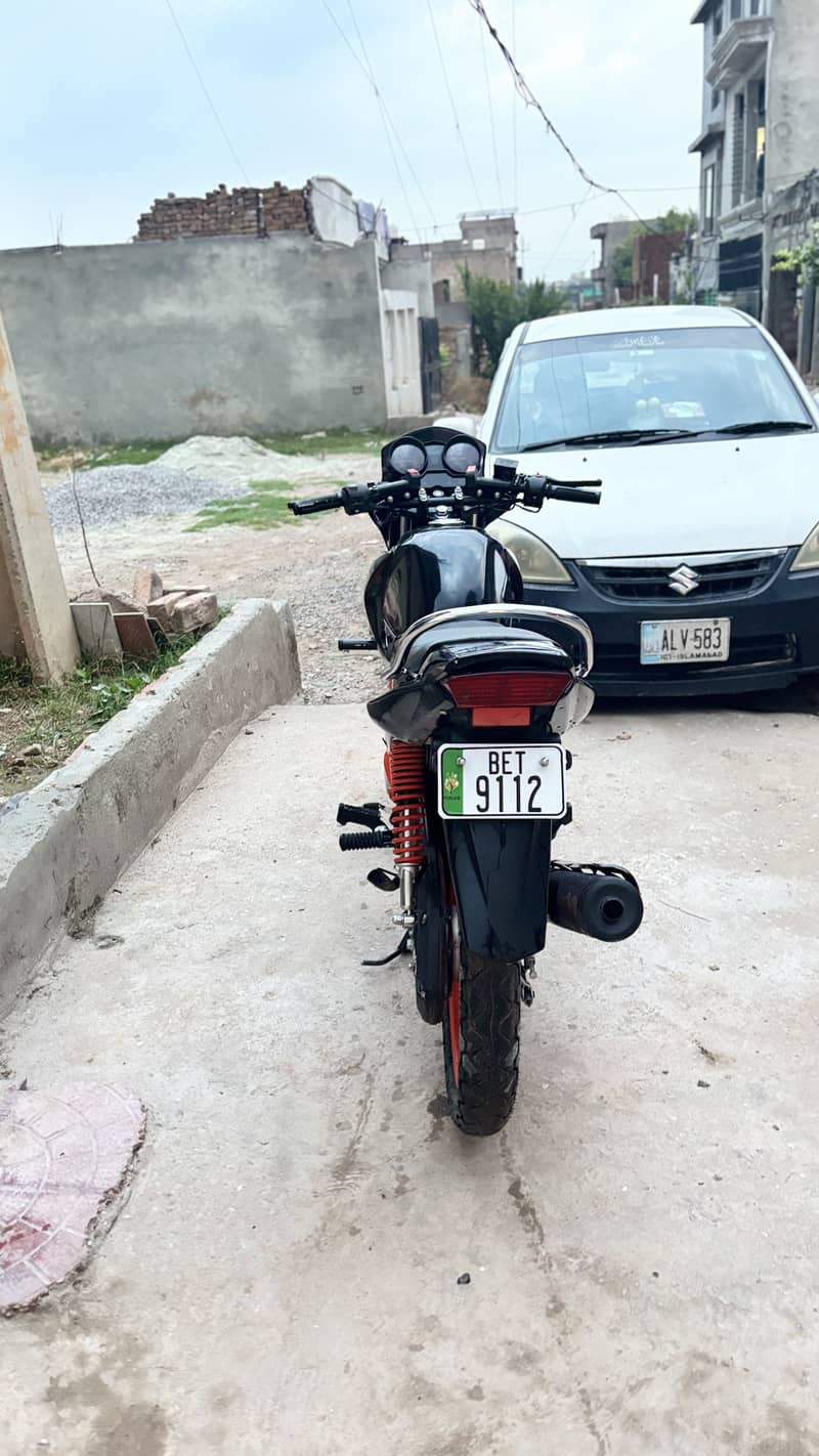 Ybr125 ESD 3