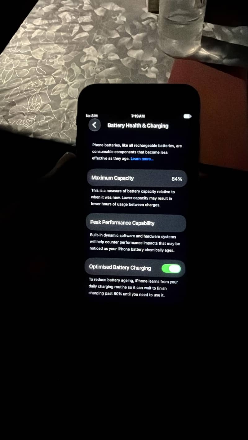 Apple iPhone SE 4