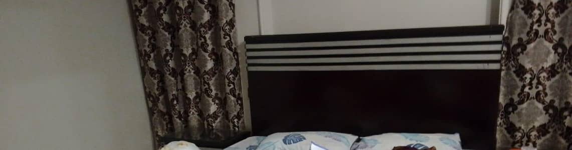 wooden bed set