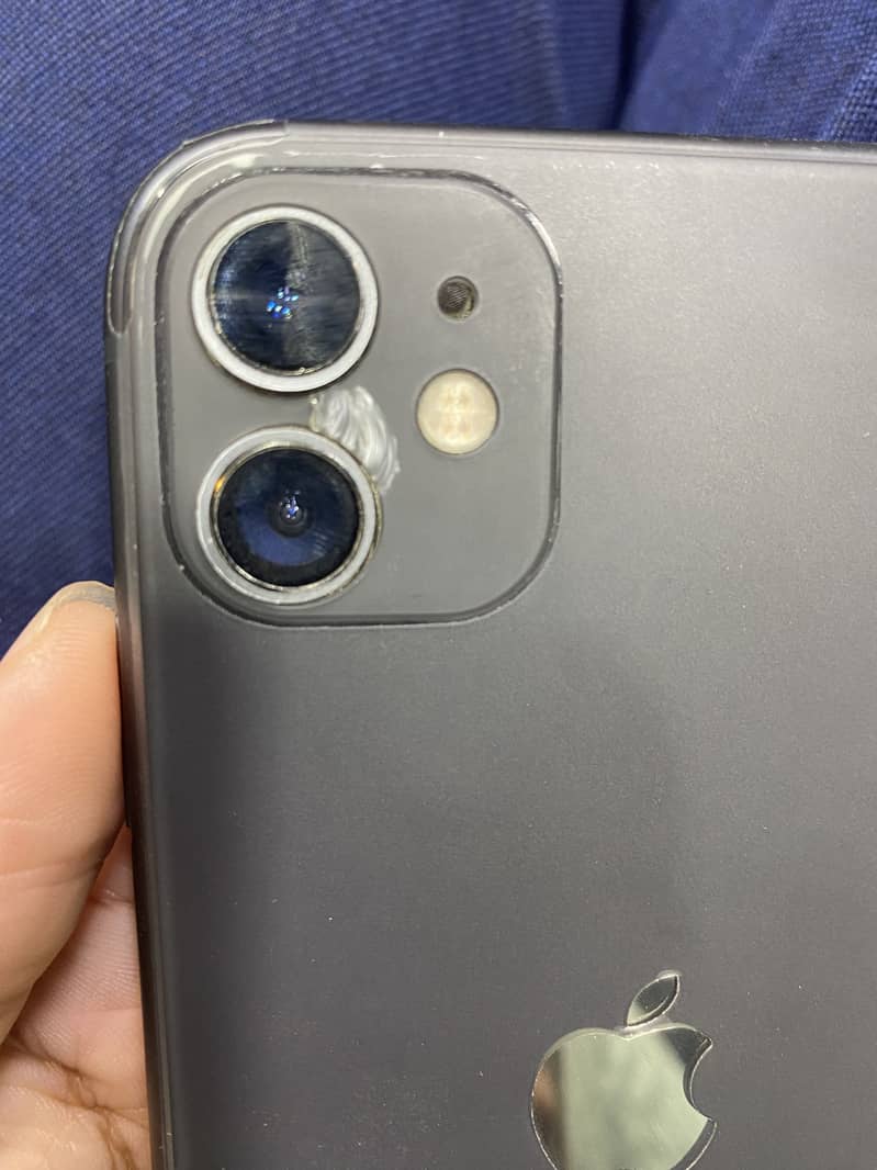 Apple iPhone 11 5