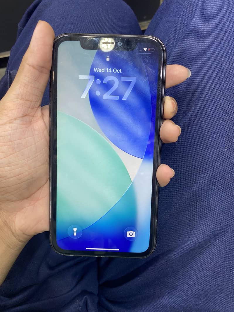 Apple iPhone 11 8