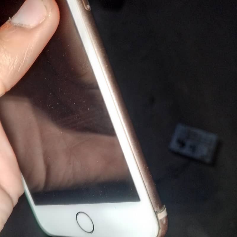 Apple iPhone 8 Plus (offical pta approved) 2