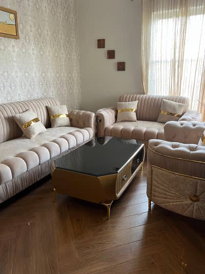 Sofa set table Brand new Expensive