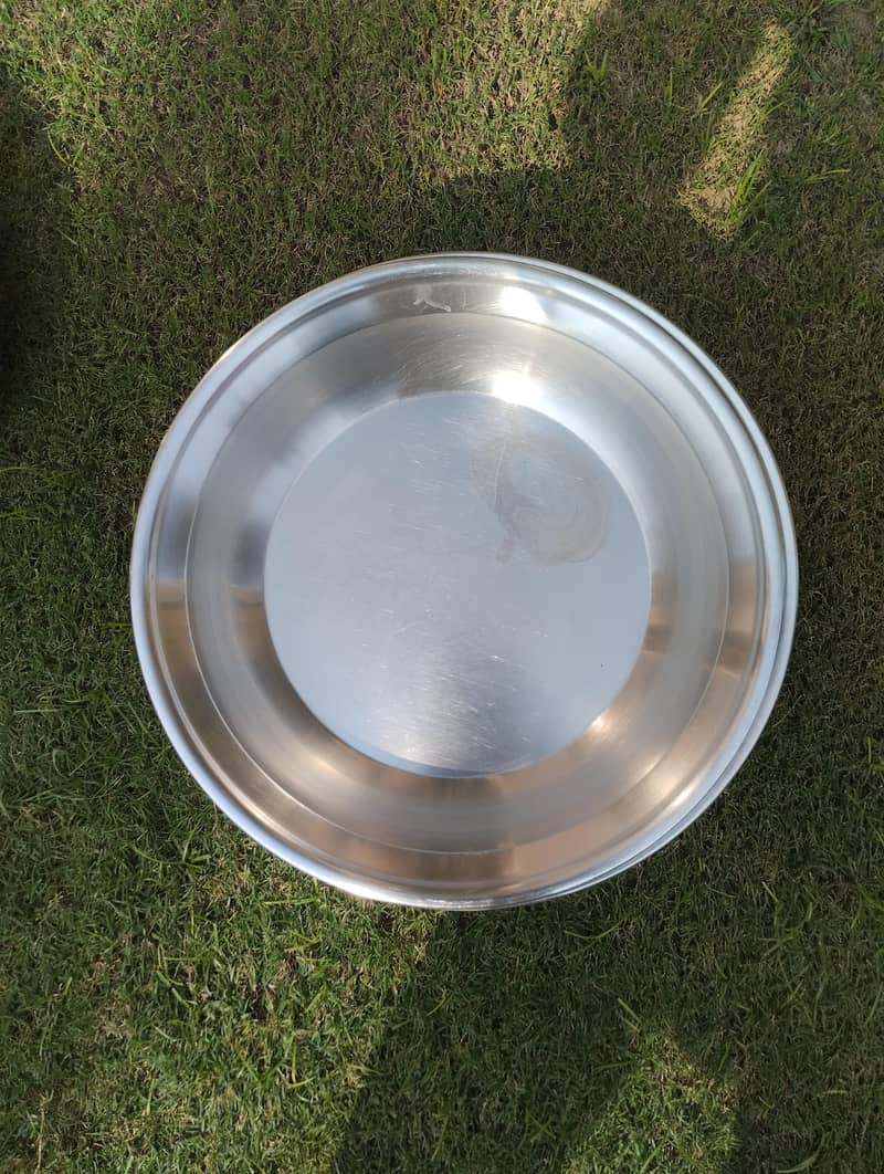 Round Dish 0