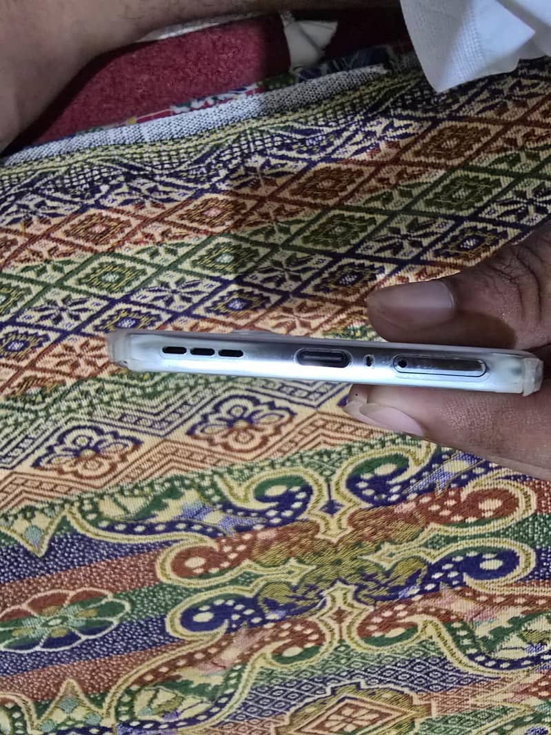 Tecno spark 40 pro + 3