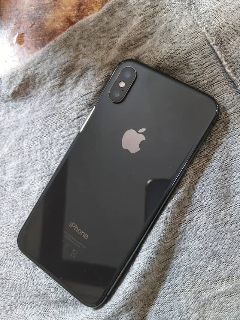 Apple iPhone X 6
