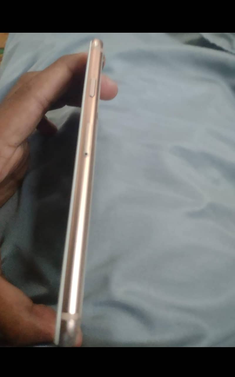 Apple iPhone 8 Approved 3