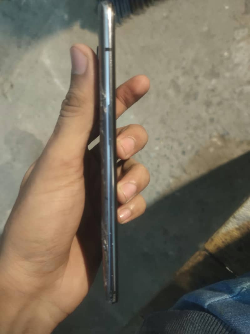 One Plus 7T 4