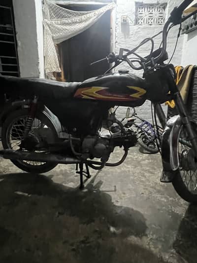 Hero bike 10/8