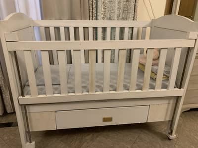 Baby bed cot for sale