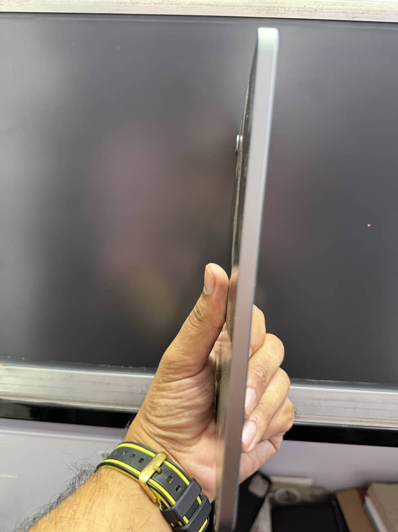 Ipad mini 6th generation 64GB 4