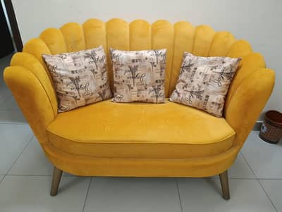 2 seater sofa ,used in good condition