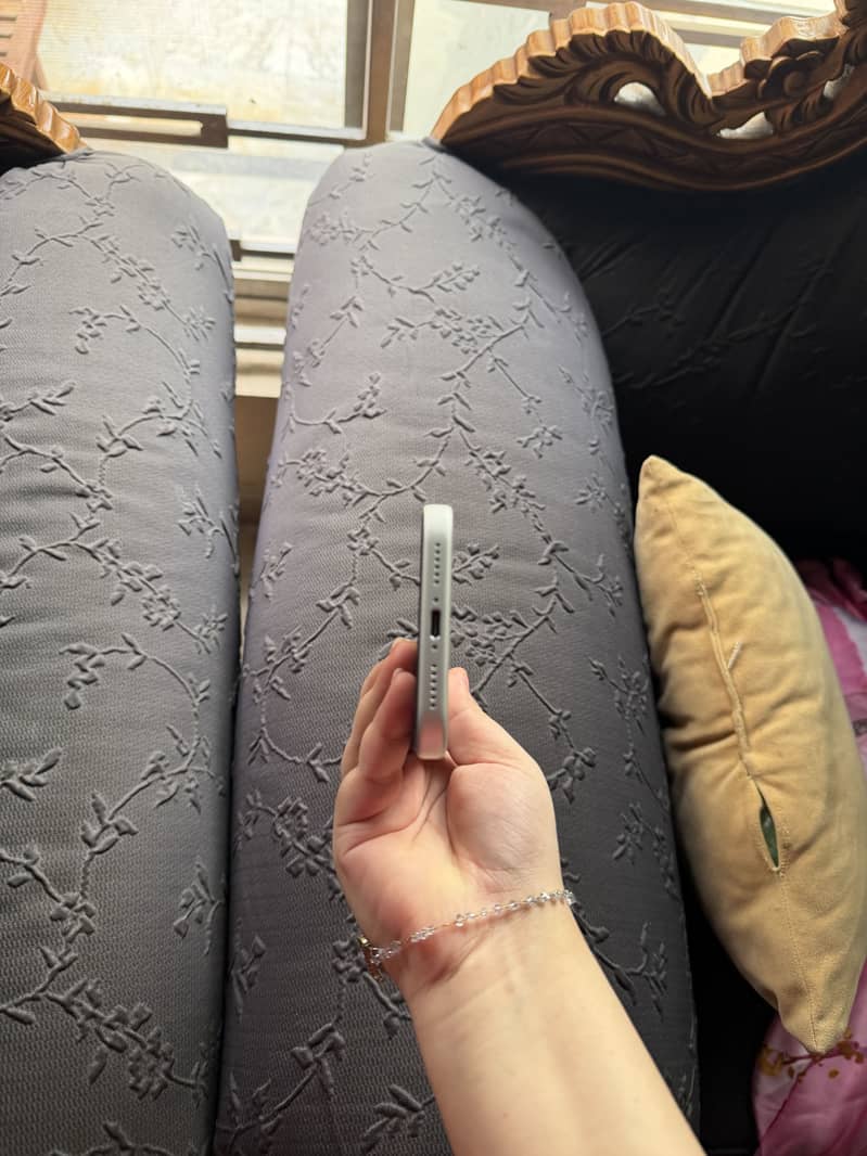 Apple iPhone 17 Pro Max 1