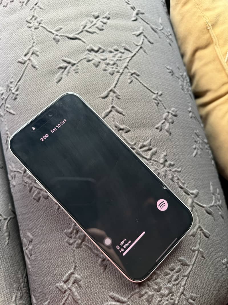 Apple iPhone 17 Pro Max 3