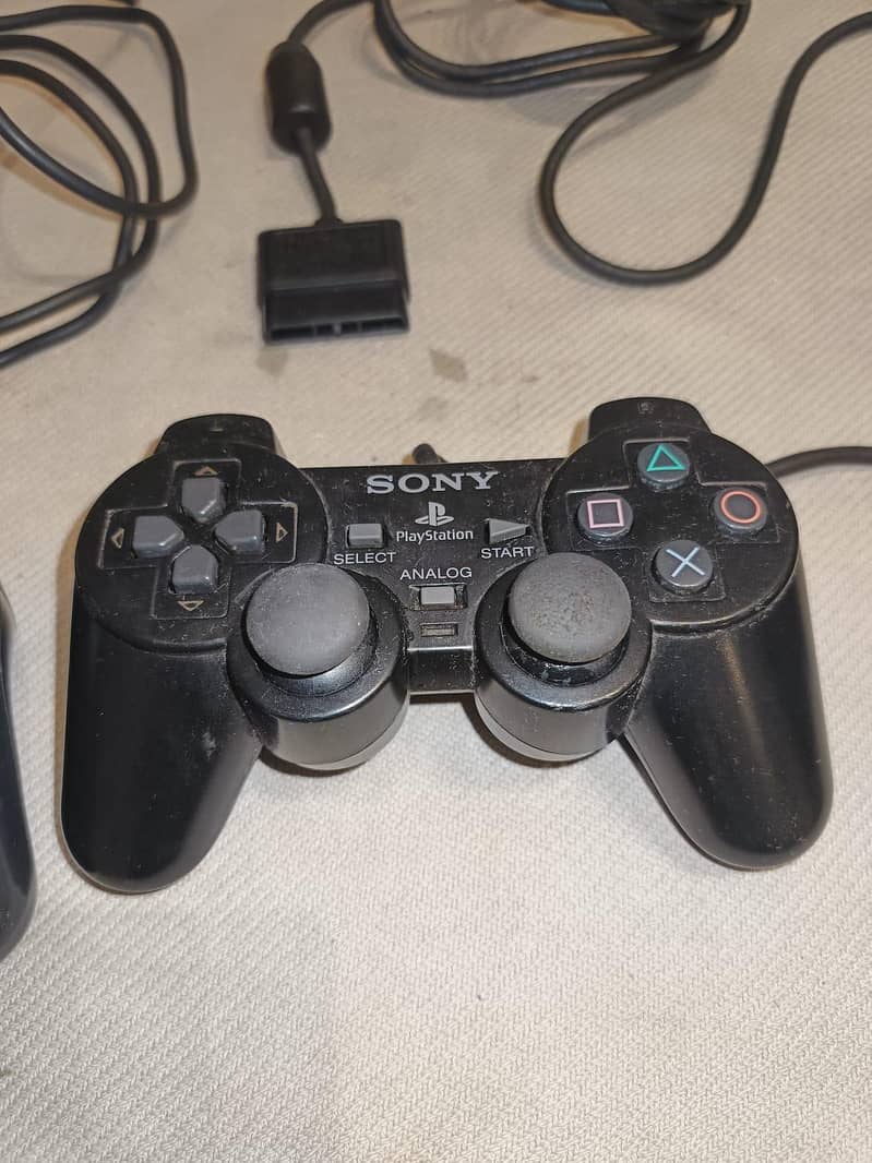 PLAYSTATION 2 1