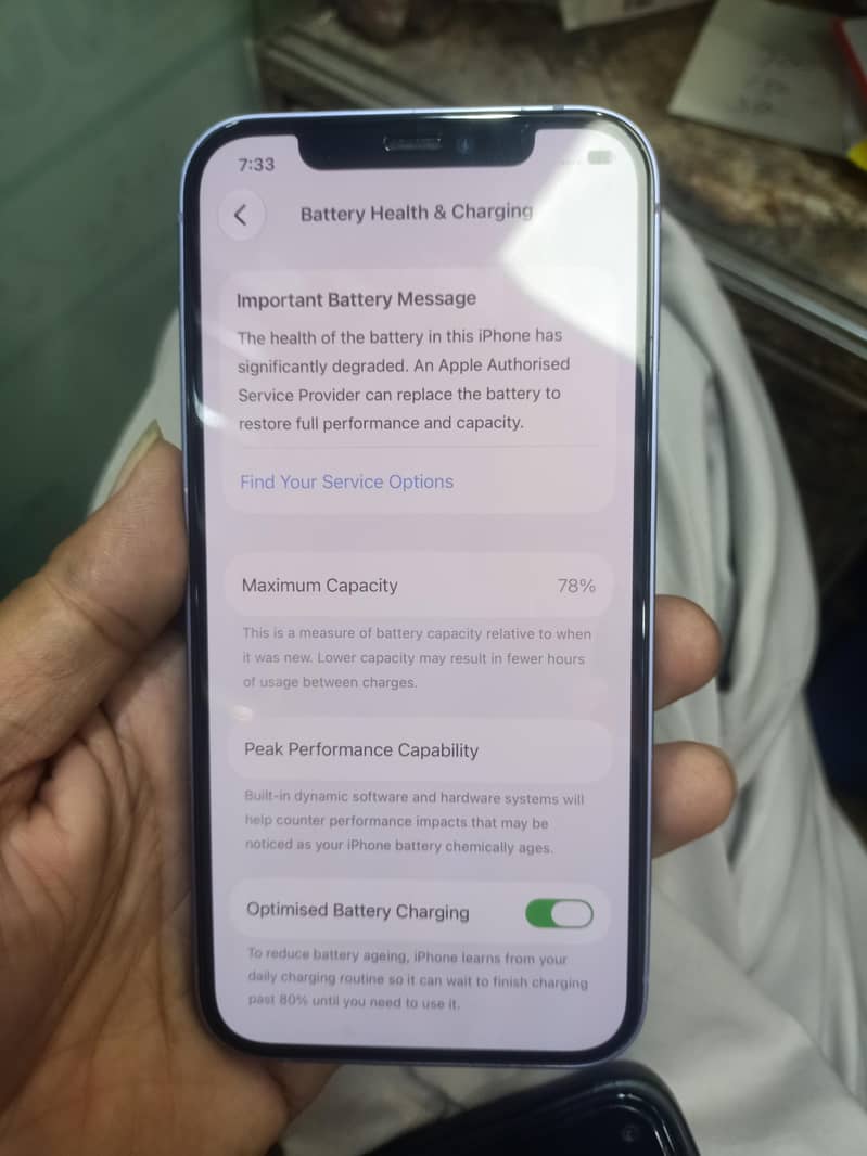 Apple iPhone 12 6