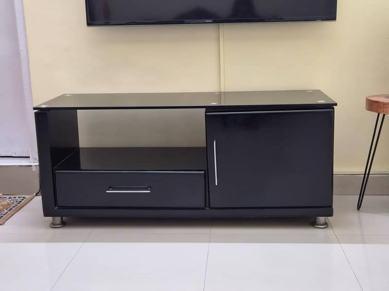 TV Console 0