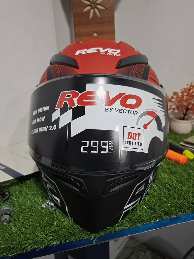 Vector Revo Modular Helmet 1
