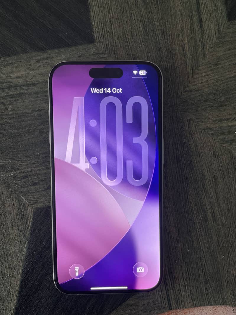 Apple iPhone 15 Pro 0