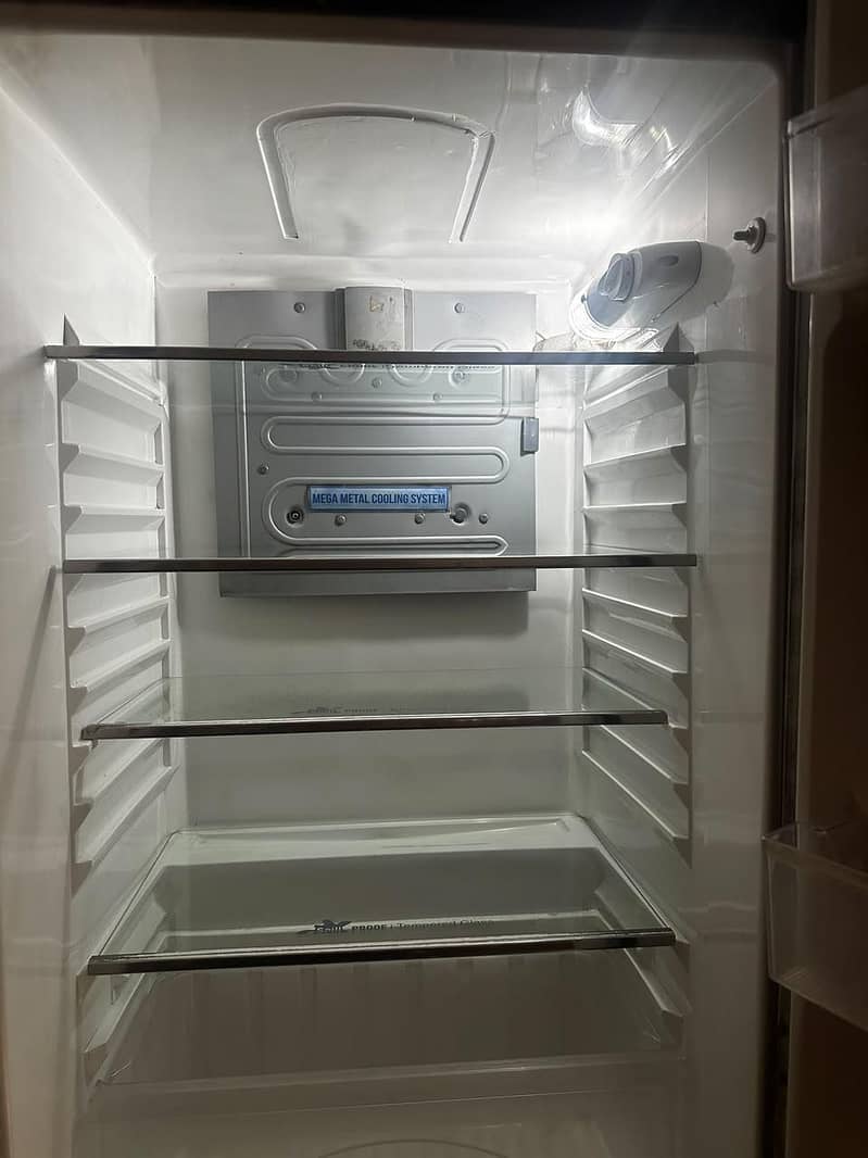 refrigerator 4