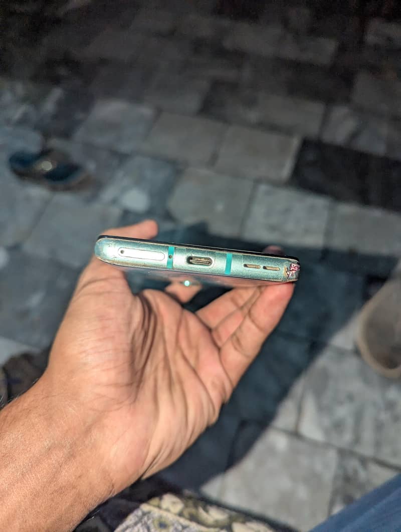One Plus 8 5