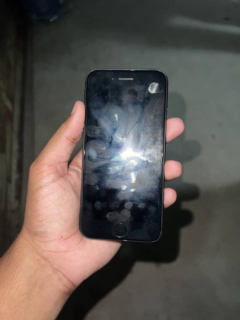 Apple iPhone SE 2