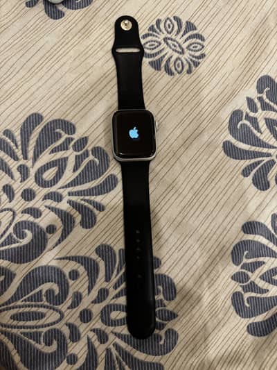 Apple Watch series 4 (44MM)