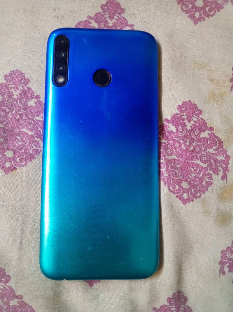 Tecno Spark 4 1