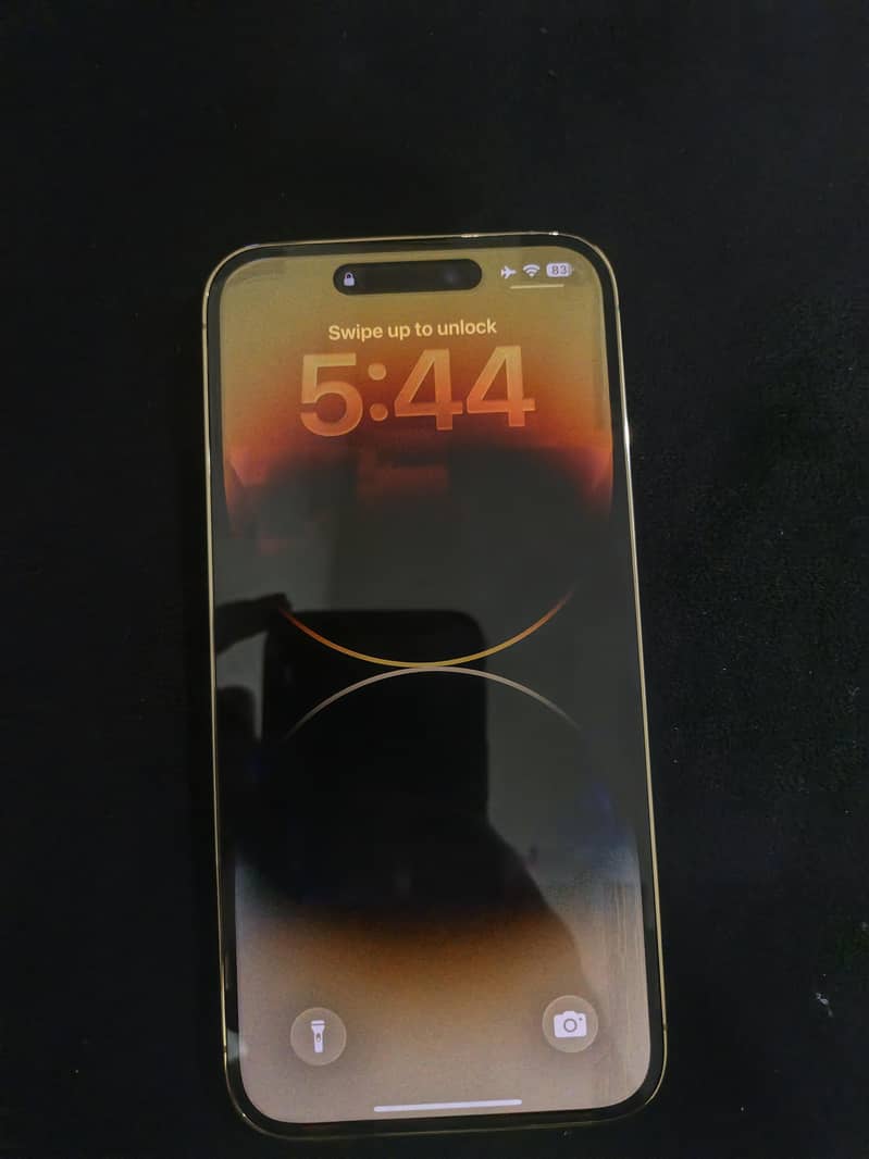 Apple iPhone 14 Pro Max 1