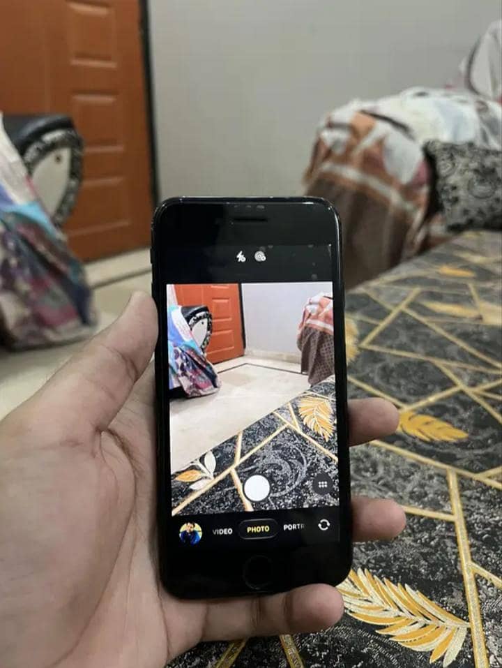 Apple iPhone SE 1
