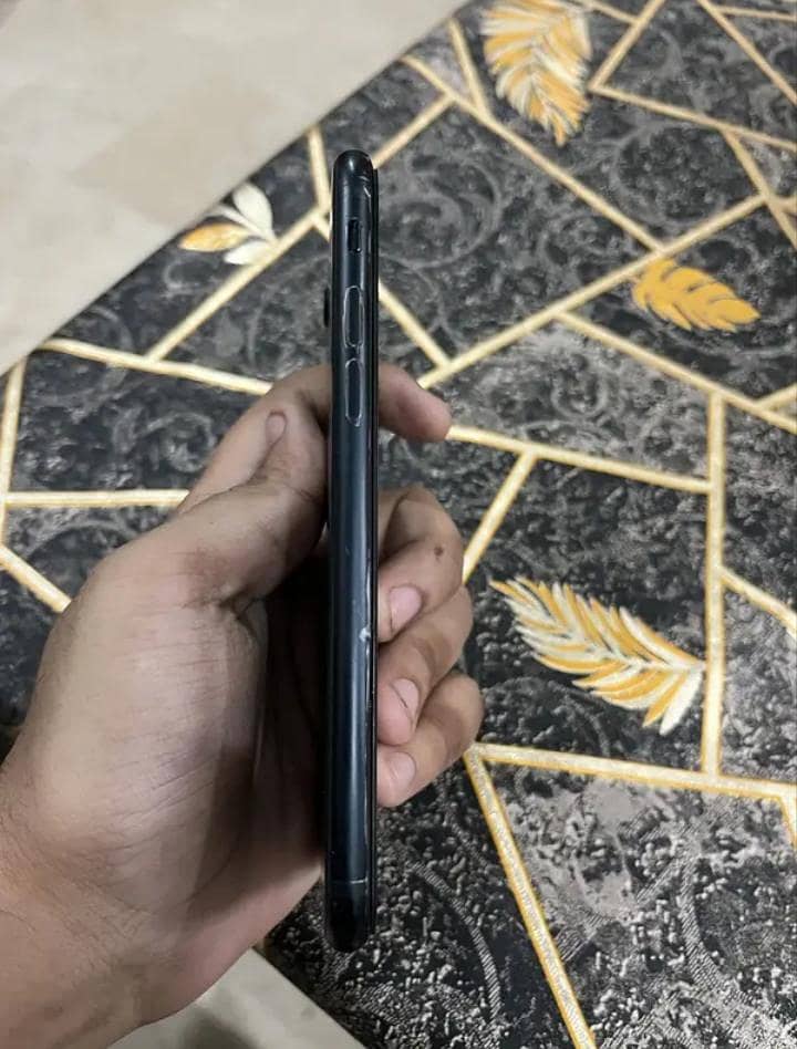 Apple iPhone SE 7