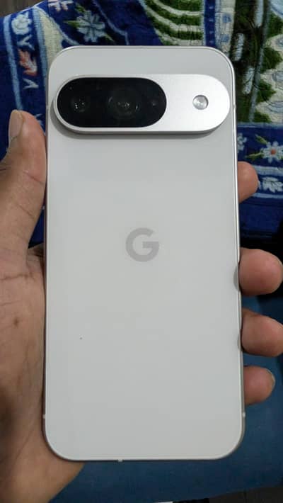 Google Pixel 9