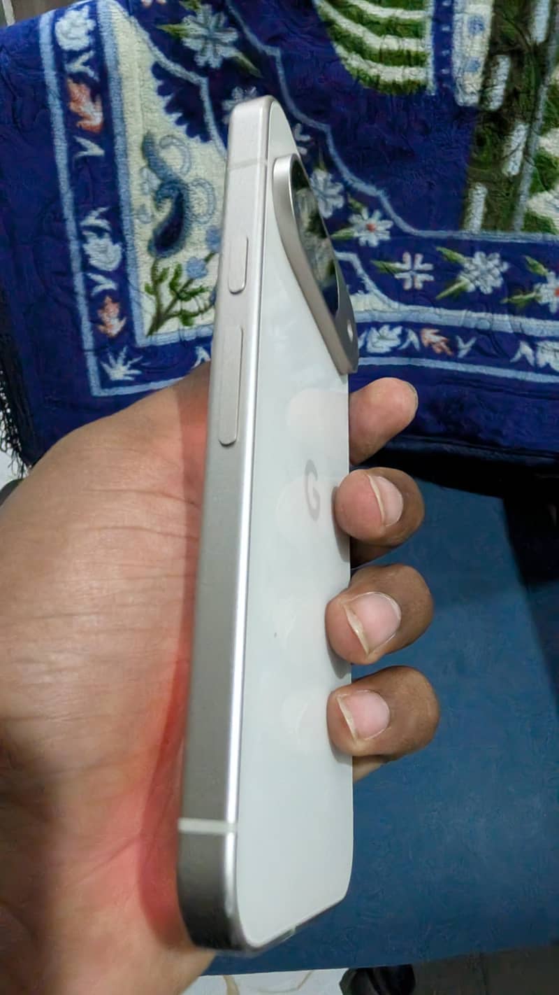 Google Pixel 9 1