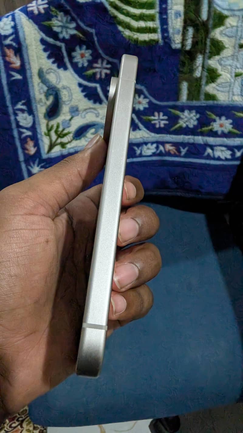 Google Pixel 9 3