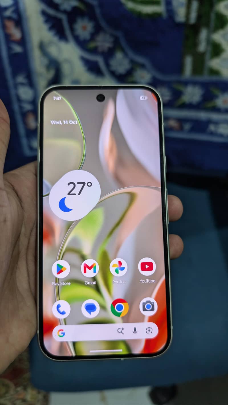 Google Pixel 9 5
