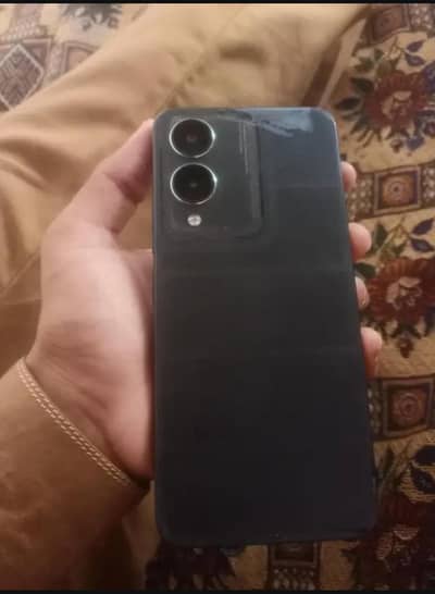 Vivo Y17s