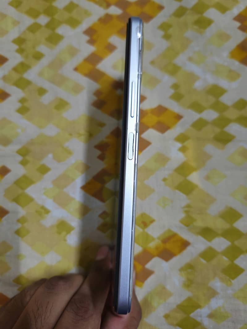 Infinix Note 12 Pro 3