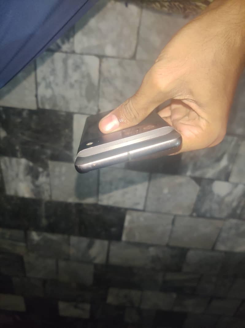 Google Pixel 7 5