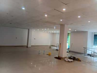 2800 sqft Commercial Ground floor for rent near Allah Hoo Roundabout, Johar Towna building floor