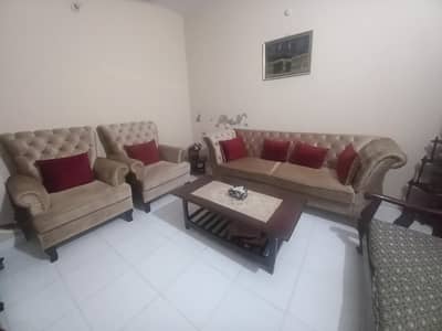 Classic Chesterfield style design