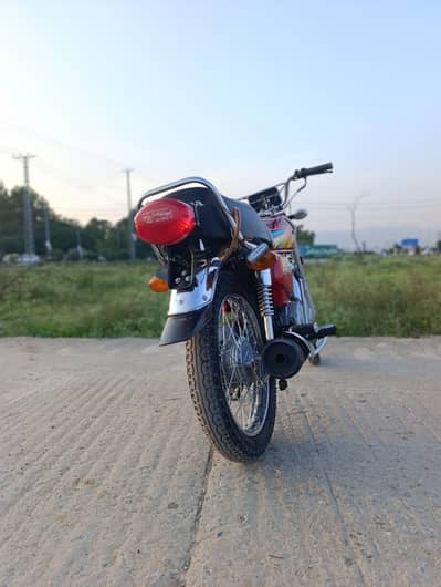 10/10 Honda 125