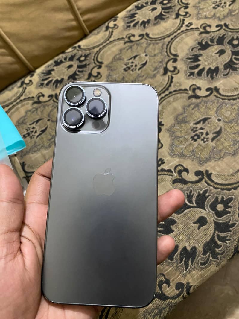 Apple iPhone 13 Pro Max 5