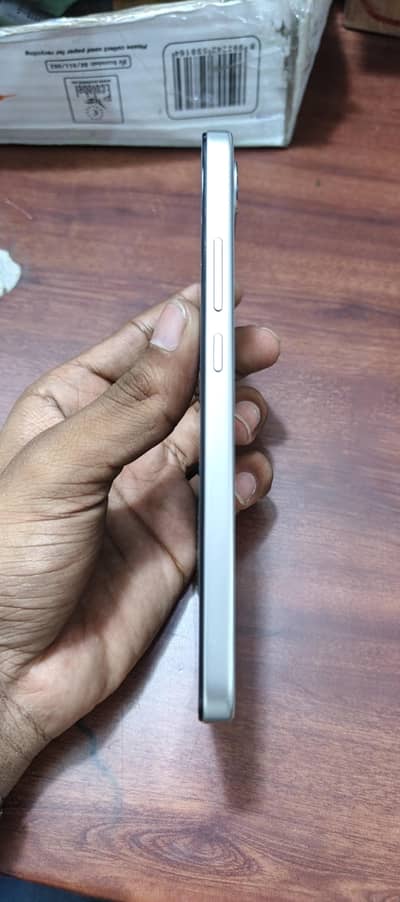 realme 165g