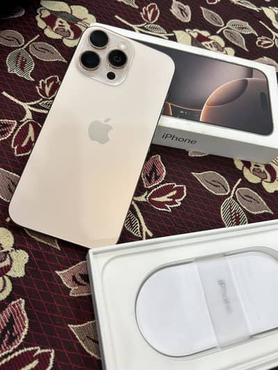 Apple iPhone 16 Pro Max