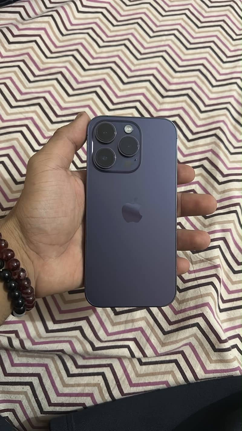 Apple iPhone 14 Pro 2