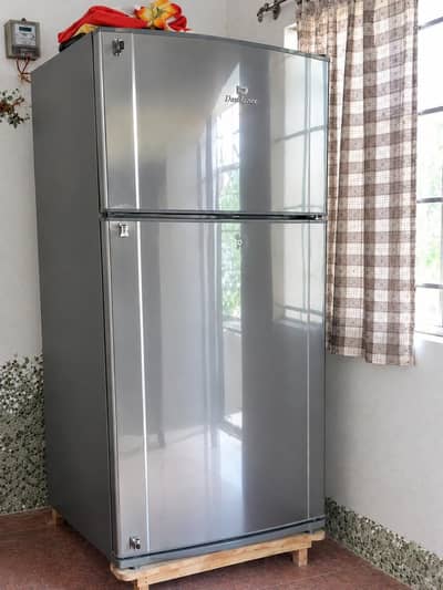 Dawlance double door full size refrigerator
