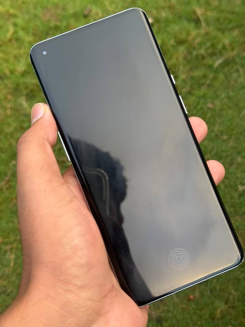 One Plus 9 Pro 1